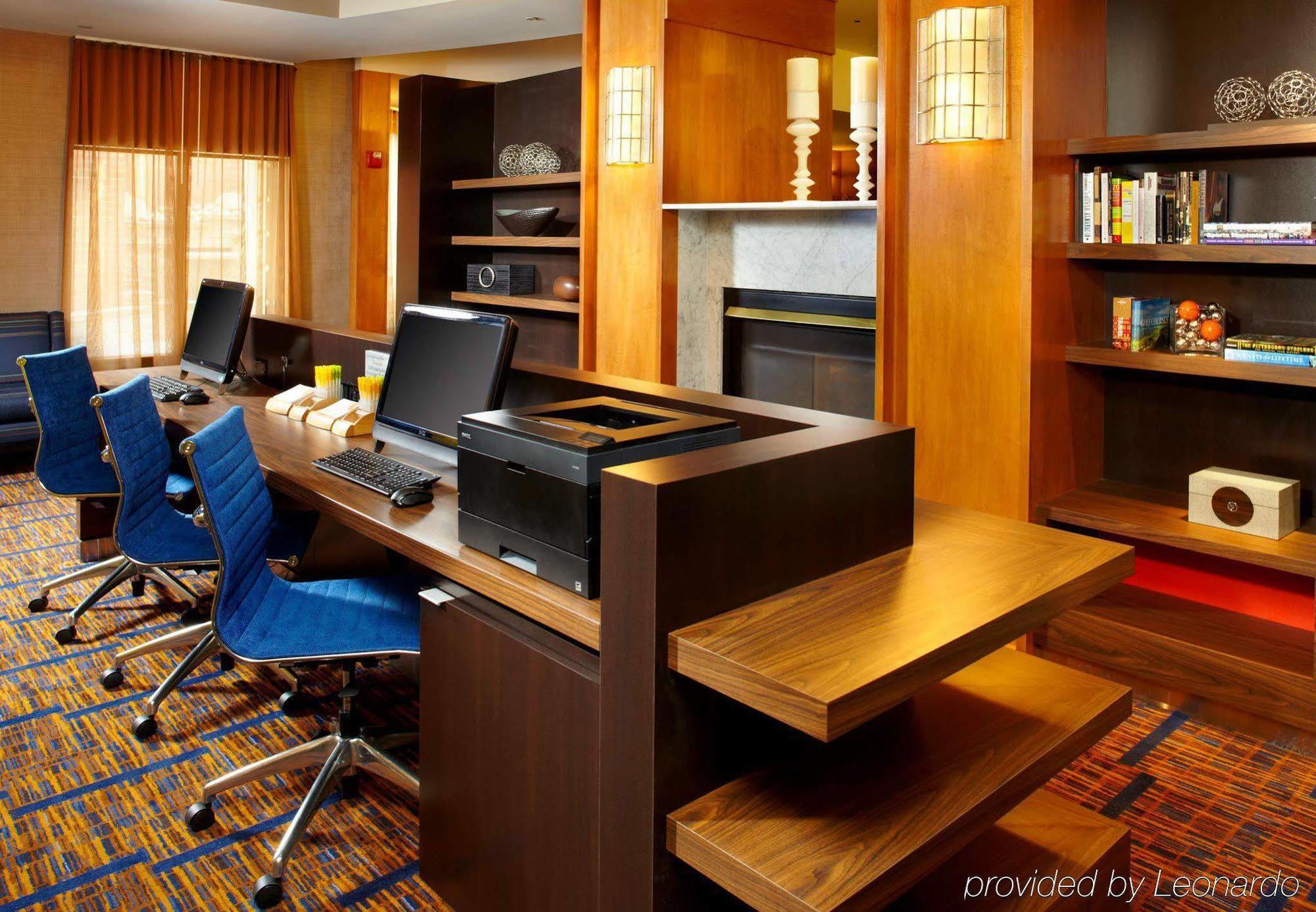 Отель Courtyard Pittsburgh Shadyside Экстерьер фото